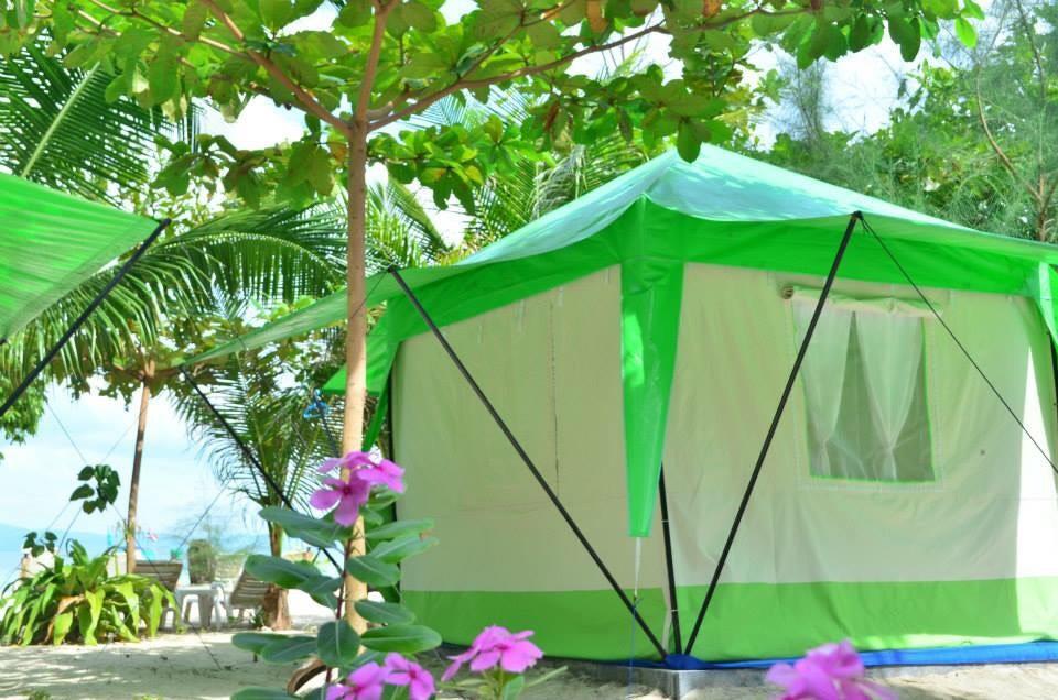 Koh Ngai Camping Restaurant @ Bar Екстер'єр фото
