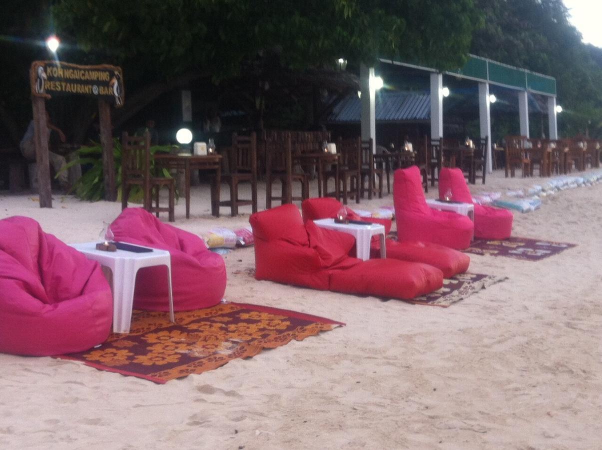 Koh Ngai Camping Restaurant @ Bar Екстер'єр фото